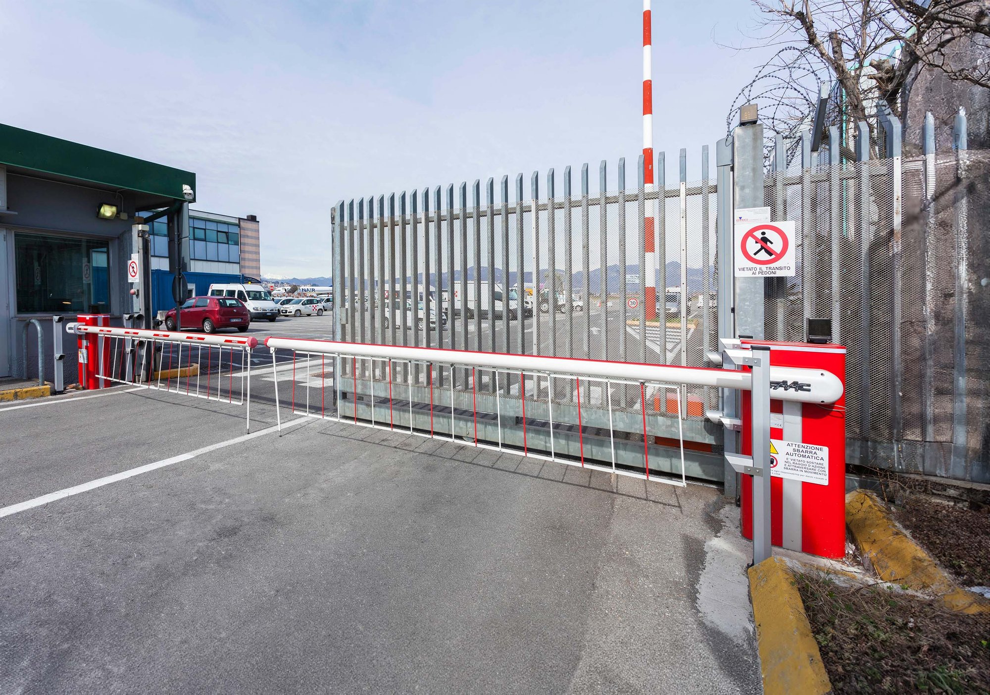 FAAC Napędy do Bram i Szlabany Automatyczne