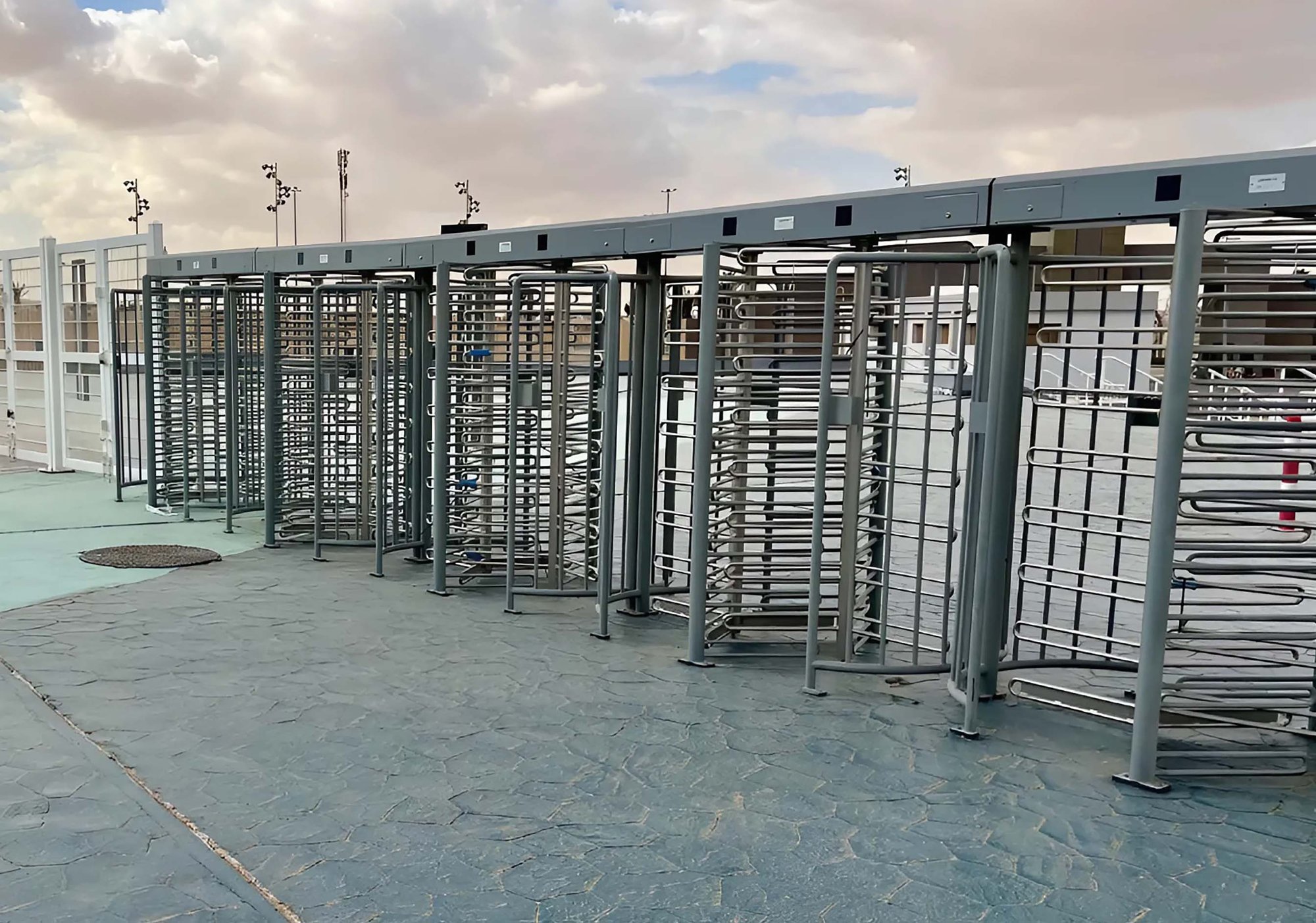 FAAC tourniquets en automatische voetgangersoversteekplaatsen