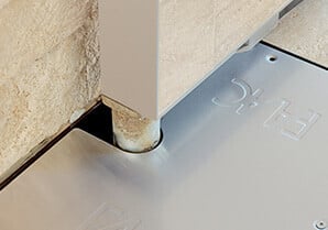 FAAC In-grond of geïntegreerde automatisering voor draaipoorten