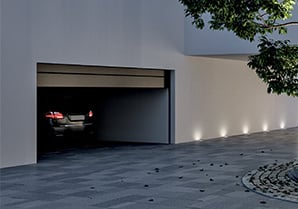 FAAC Automatisering voor sectionale garagedeuren